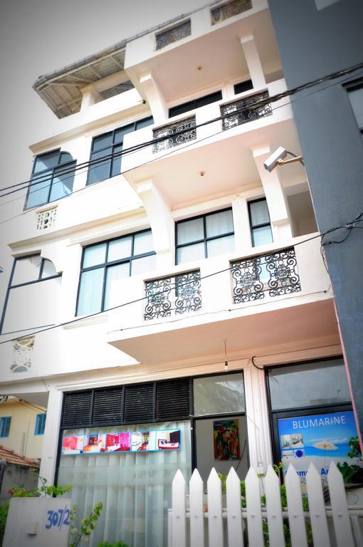 Blumarine Guest House Negombo Extérieur photo