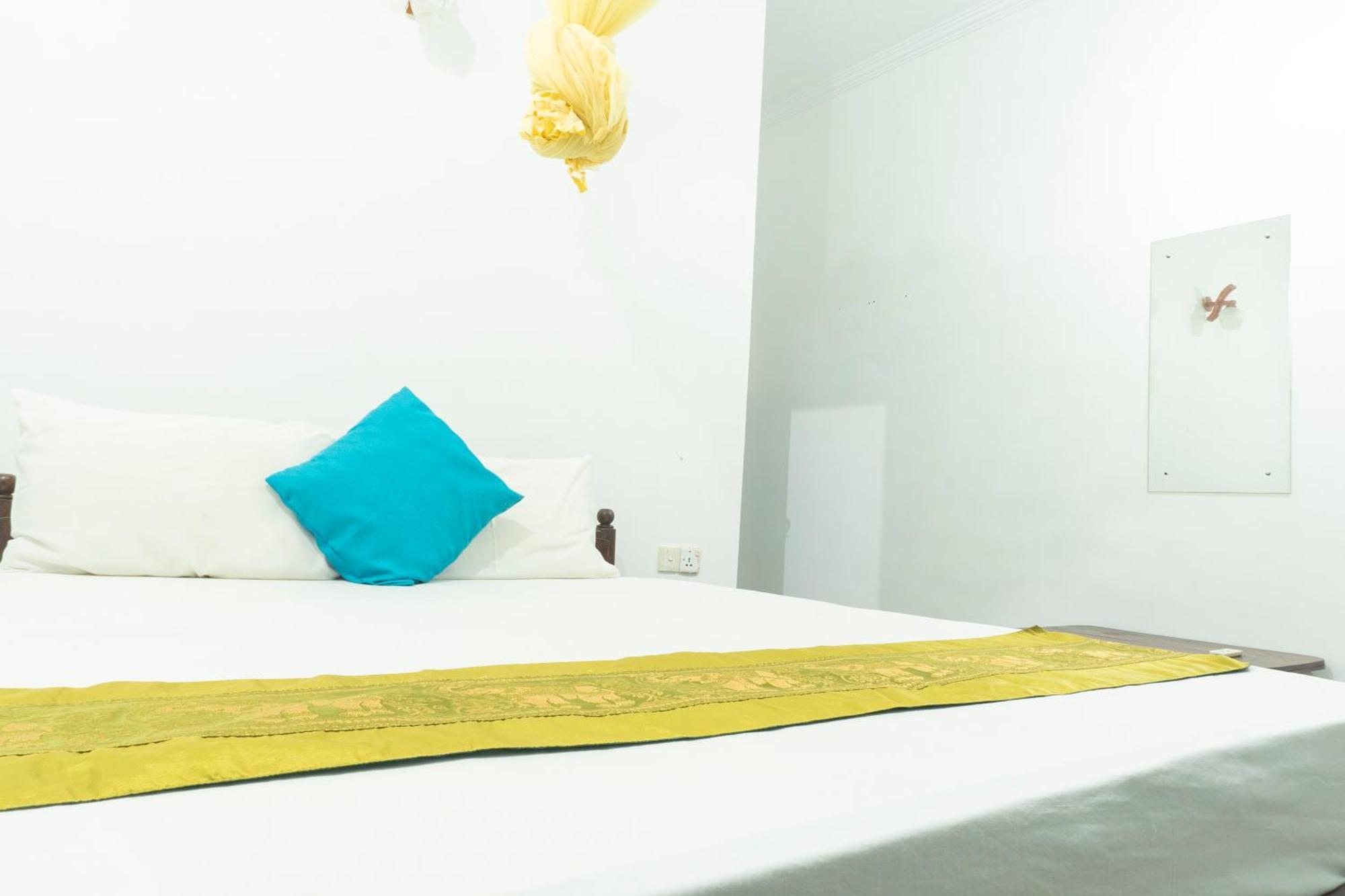 Blumarine Guest House Negombo Extérieur photo