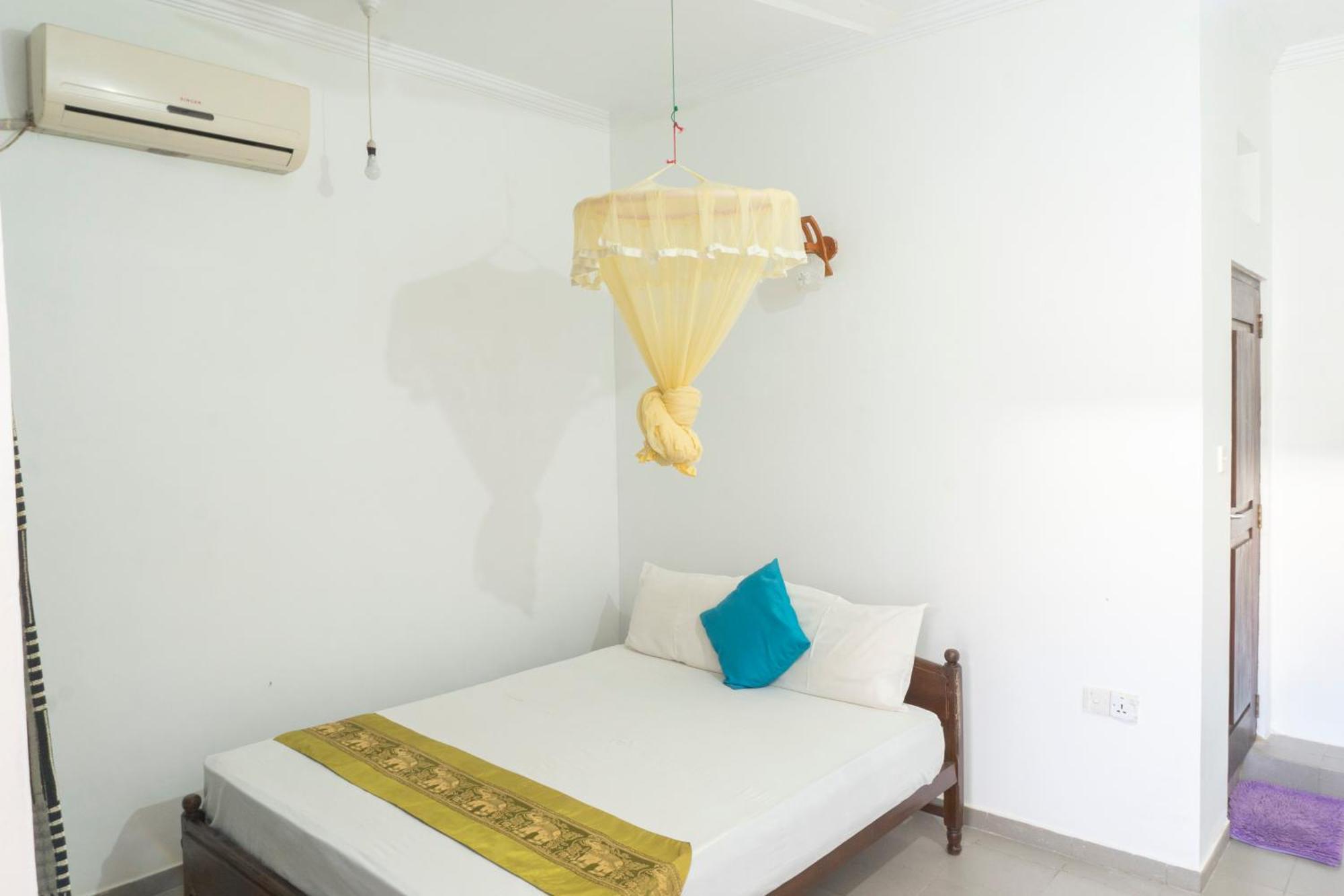 Blumarine Guest House Negombo Extérieur photo