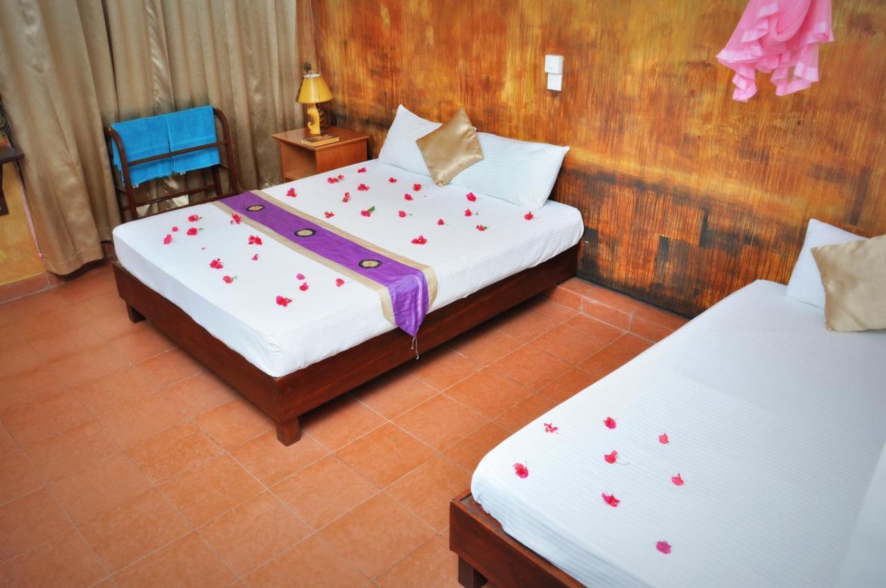 Blumarine Guest House Negombo Extérieur photo